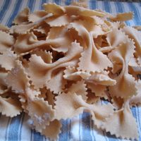 Fideos moñitos caseros: sin huevos y con 200 gramos de harina, prepará esta increíble receta para los días de lluvia
