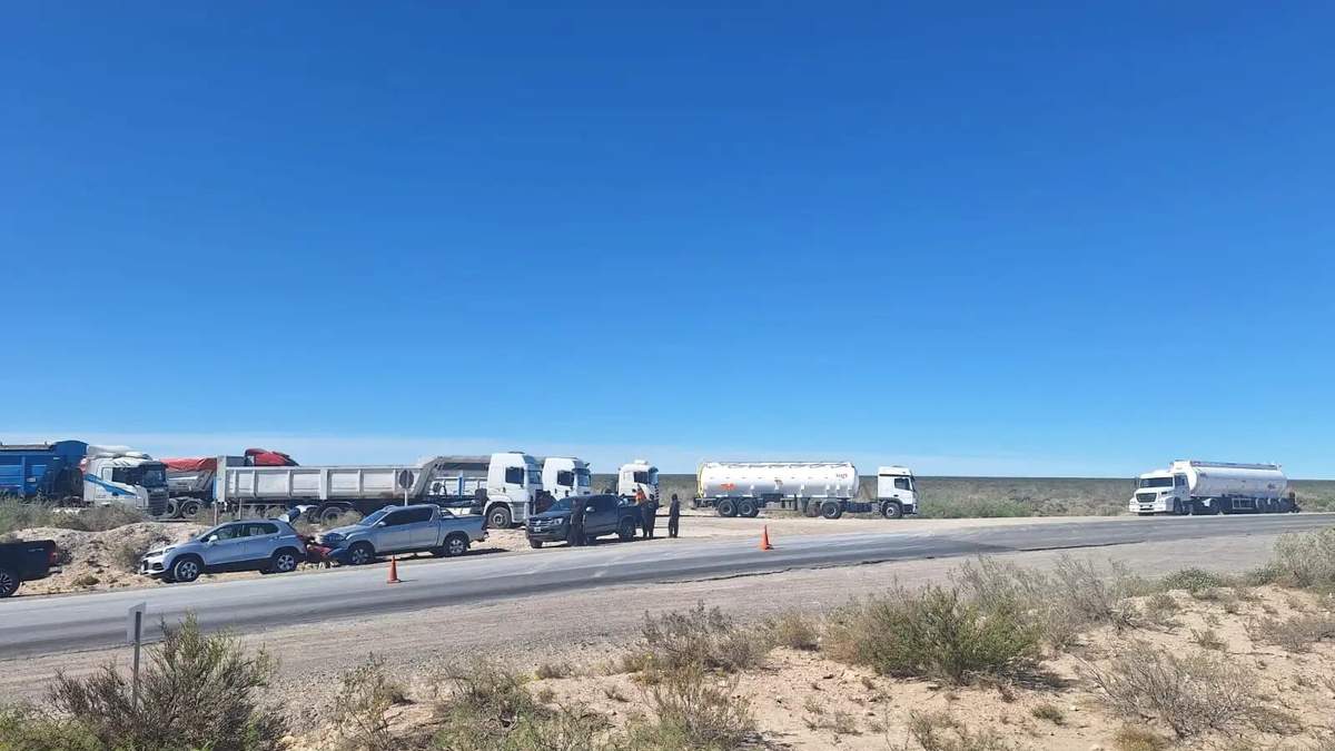 La protesta de camioneros seguirá el próximo martes. Fuente: (Diario Río Negro)