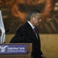 Suspenden a magistrado por presunta corrupción; revisó amparos de #NoMásDerroches