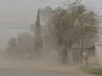 Continúa vigente la alerta por viento fuerte y lluvias en la cordillera de Neuquén