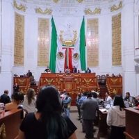 Congreso aprueba ley para justificar inasistencias de estudiantes por síntomas menstruales