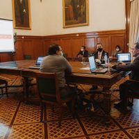 Habrá vacunas para todos, asegura Hacienda a gobernadores