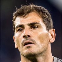 Iker Casillas se retira de las canchas tras infarto; será directivo del Porto