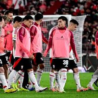 ¿Se pierde el Superclásico?: la figura de River que no terminó el entrenamiento por un fuerte dolor