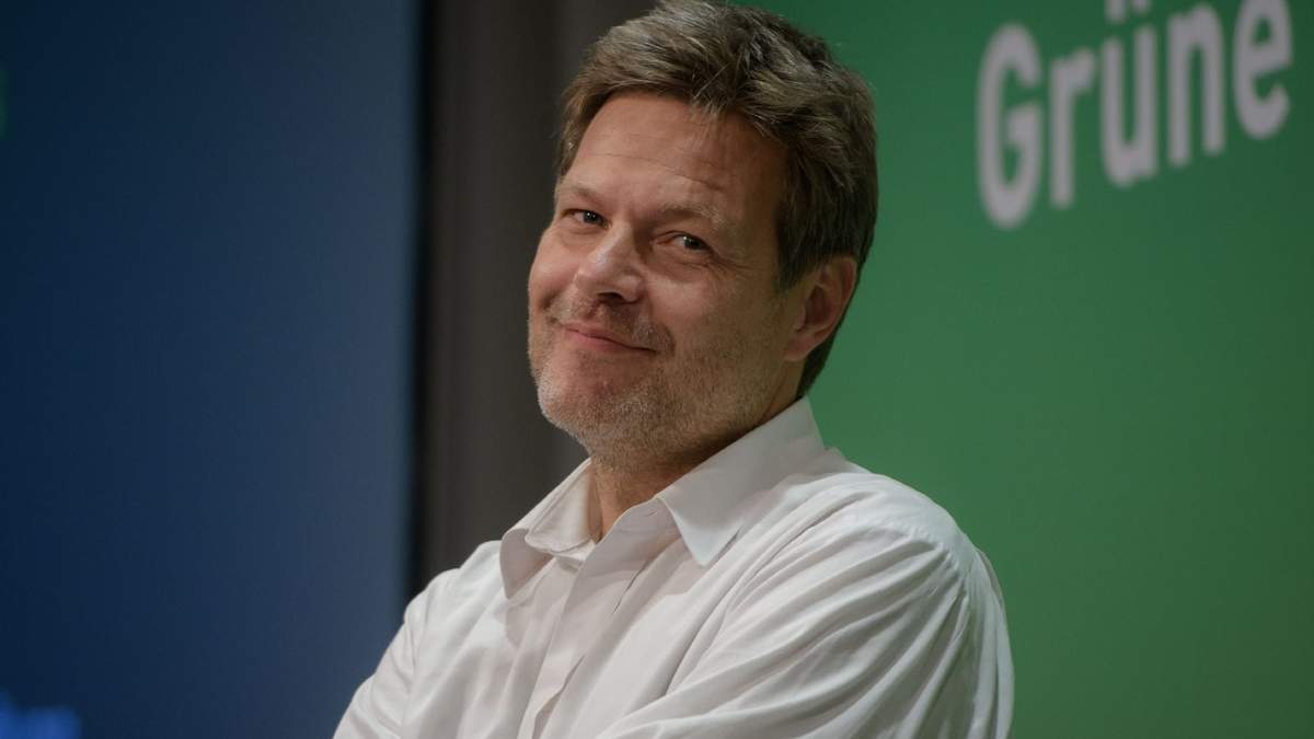 El ministro de Economía y Protección del Clima
