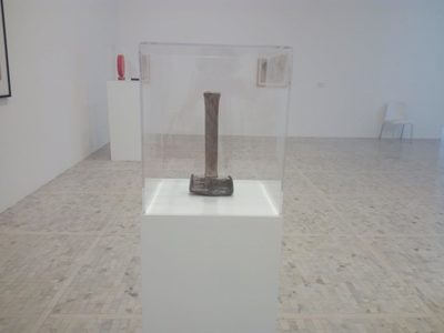 Con un hoyo en  el piso, el Tamayo apuntala a Cruzvillegas