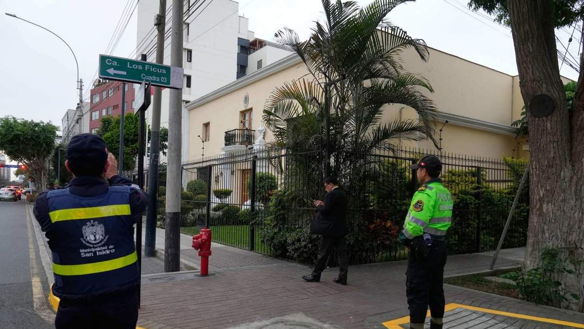 Brasil toma control de la embajada de México en Perú tras ruptura diplomática