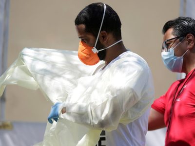 Indignante: cada vez más trabajadores de la salud de México son atacados por miedo al coronavirus