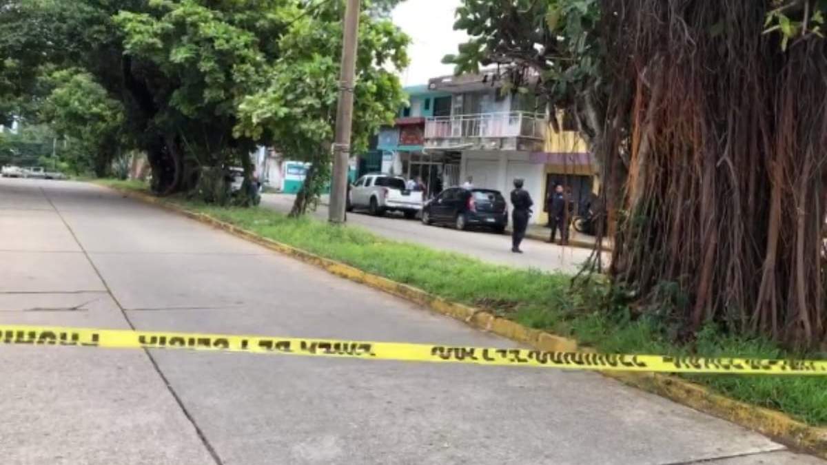 Zona del homicidio de una mujer