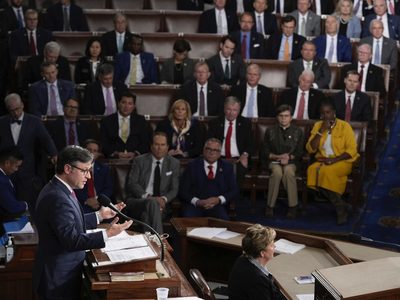 Demócratas y republicanos logran acuerdo que evita "cierre" de la Administración en EU