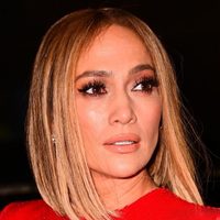 ¿Quién la asesoró? Jennifer López acapara la atención de todos en Miami con estos inesperados look