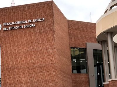Fiscalía sonorense encubre a ocho agentes acusados de tortura, acusan