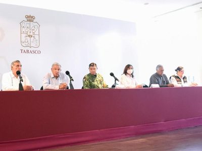 "¿Satisfecho con su venganza?", preguntan a Bartlett en Tabasco