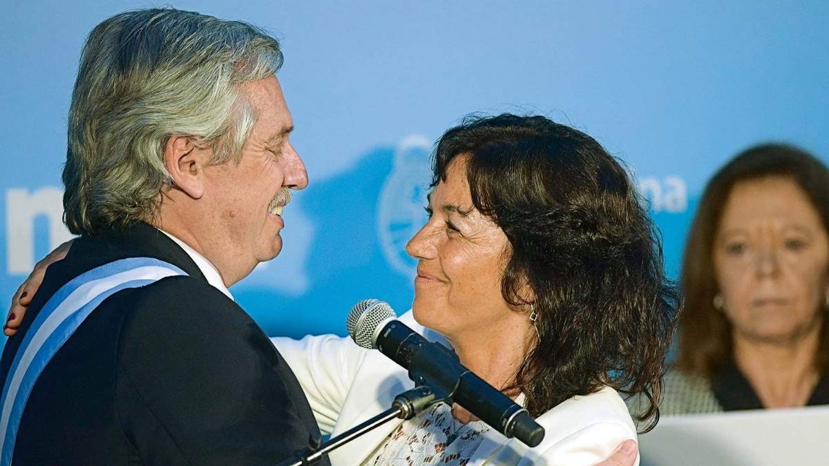 Vilma Ibarra y Alberto Fernández. (Fuente: Twitter)