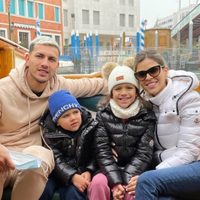 La enternecedora videollamada de Camila Galante y sus hijos para felicitar a Leandro Paredes