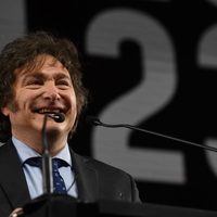 Desde Lali a Luciana Salazar: qué dijeron los famosos de la victoria de Milei en las PASO