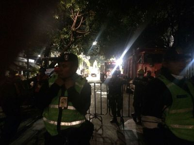 La súplica en la Roma: detengan los trascabos, dos mujeres siguen atrapadas