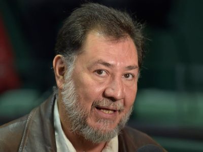 El PT sumará dos diputados para desempatar con el PRI por Mesa Directiva: Fernández Noroña