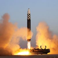 Corea del Norte aumentará capacidad nuclear para dar "contramedidas más poderosas"