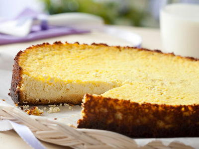 Olvidate de las calorías con esta torta de ricota que se va a transformar en tu caballito de batalla a la hora del mate