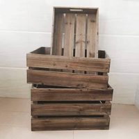 Con solo 2 cajones de verduras: creá esta fabulosa mesa ratona que sirve para tu terraza, balcón o patio exterior