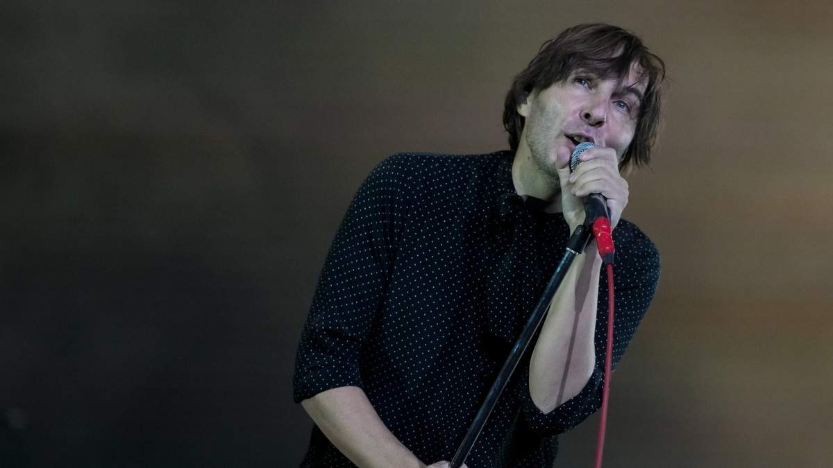 El vocalista Thomas Mars de Phoenix