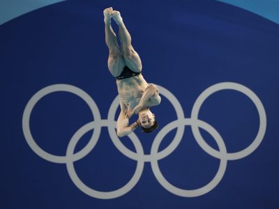 Osmar Olvera avanza a la final de trampolín individual en París 2024 (Video)