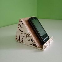 Nunca más tires las cajas de celulares vacías: hacé este divino estante para ordenar tus cosas en minutos