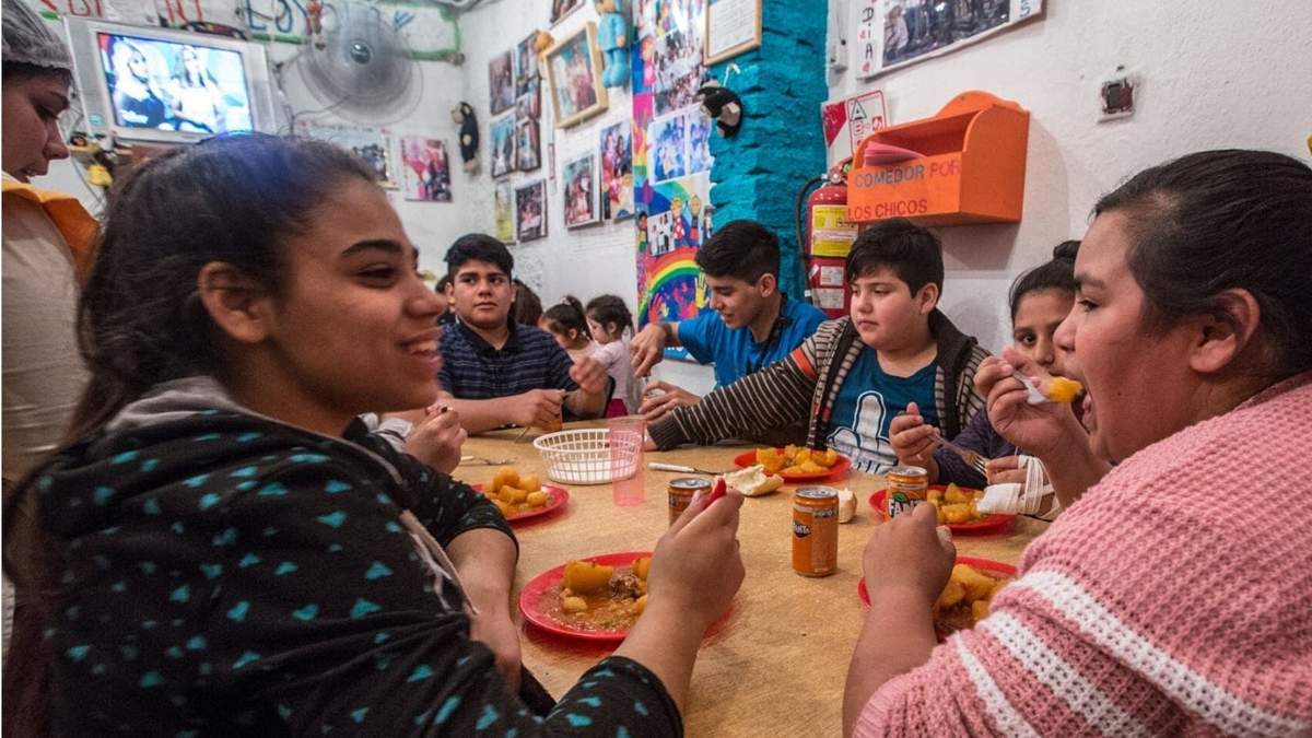 Comedor comunitario. Fuente: (Instagram).