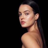 Cómo definir la mandíbula con maquillaje: trucos infalibles para un rostro más esculpido