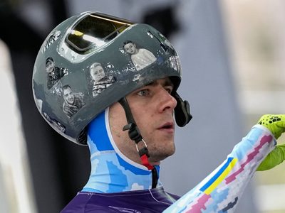 Ucraniano Heraskevych, fuera de los Juegos por usar un casco vetado en homenaje a caídos en guerra