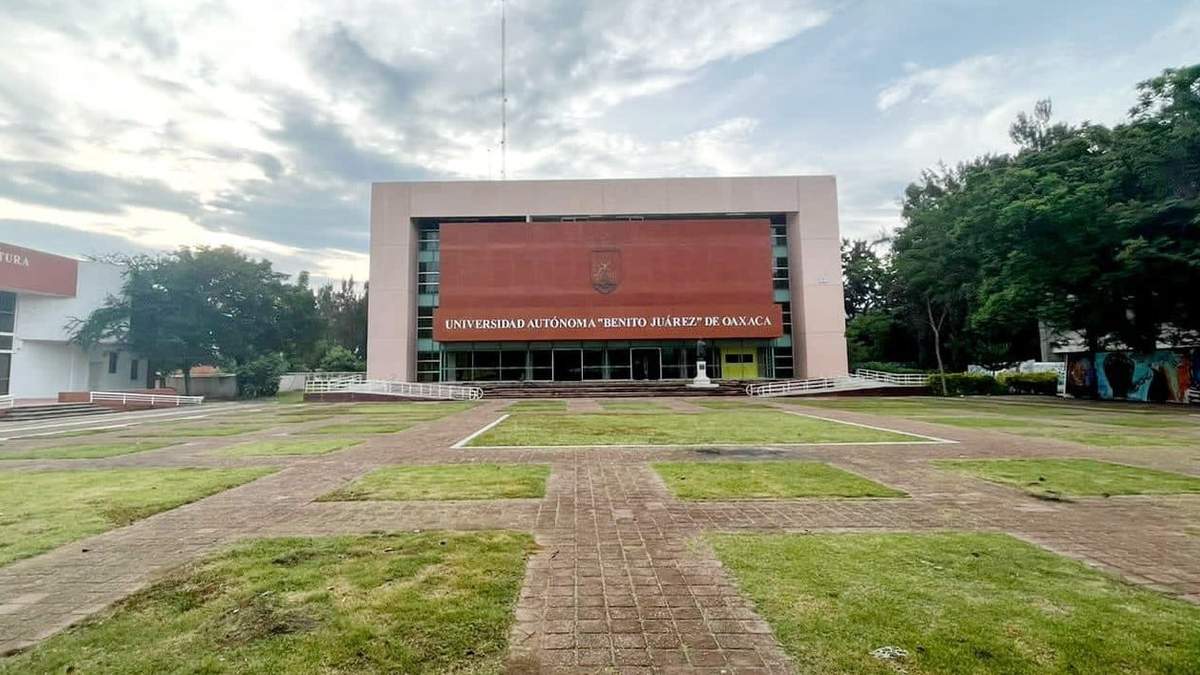 Universidad Autónoma “Benito Juárez”