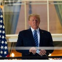 Biden le pide a Trump que "escuche a los científicos" y "apoye" el uso del cubrebocas