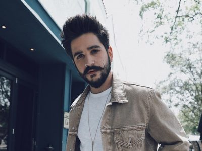 A nada de los 100 millones: Camilo y Rauw Alejandro se reúnen nuevamente para celebrar el éxito así