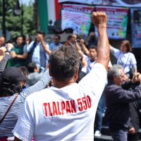 Damnificados del 19S frenan sesión solemne en el Congreso de la CDMX