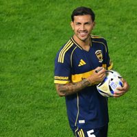 En la previa de su debut en La Bombonera: cuál fue el último once que integró Leandro Paredes en Boca