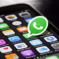 La última beta de WhatsApp para iOS permite añadir perfiles de Instagram a cuentas de los usuarios