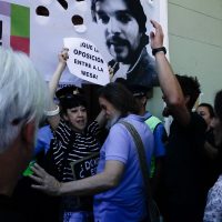 Con escándalo interno, comenzó la negociación salarial del gremio docente ATEN