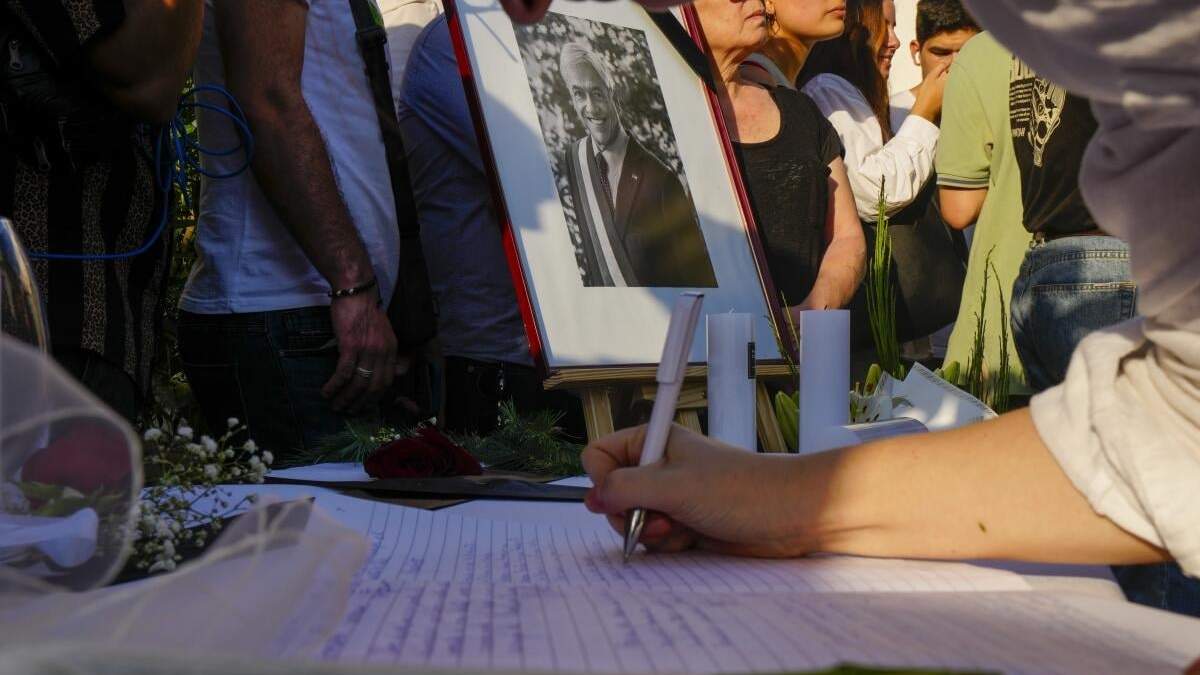 Condolencias por el exmandatario