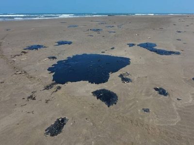 Derrame en el Golfo de México ocurrió hace más de un mes: ONG´s