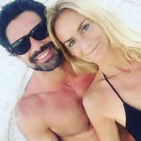 Otro chiste por las fotos de Luciano Castro y… ¡Sabrina Rojas arde de rabia!