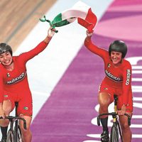 Ciclistas de oro: Se contactaron por internet y ahora celebran su gloria
