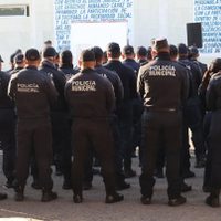 Policías de Pénjamo colaboraron en atentado que dejó una fallecida y dos lesionados: FGE