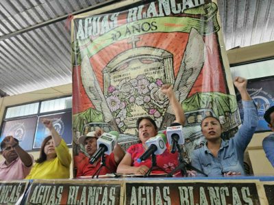 Piden a Sheinbaum reabrir el caso de la masacre en Aguas Blancas