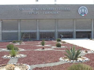 Familiares denuncian abusos y restricciones en el Cefereso 18 de Coahuila