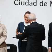 Rommel Pacheco asegura que “ya no habrá conflictos”, pero pide a deportistas renunciar a pagos