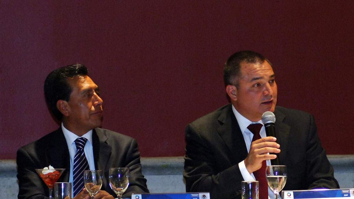 Imagen de 2009 de Facundo Rosas y Genaro García Luna