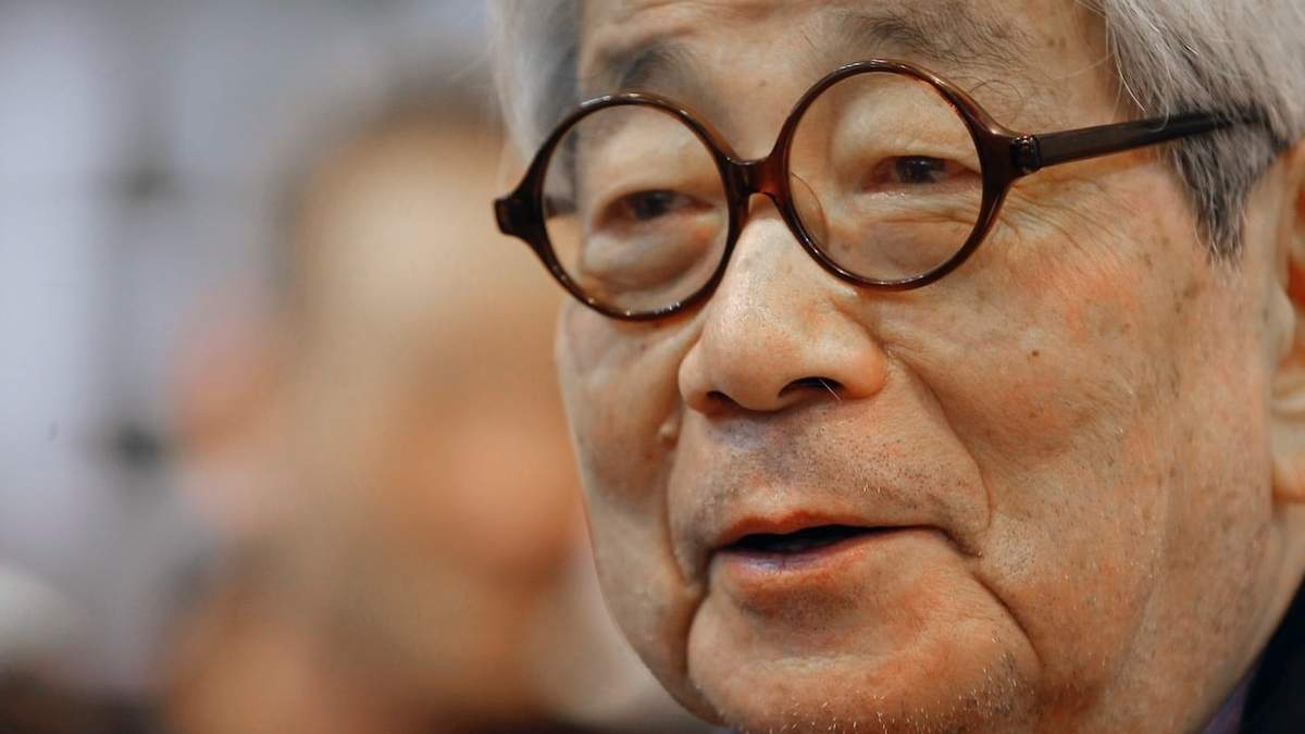 Kenzaburo Oe