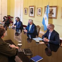 Escándalo, campaña y economía: qué temas abordará Fernández en la reunión con el gabinete