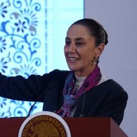 Sheinbaum exhibe resolución de jueza para eliminar reforma judicial: "la hizo por QR"
